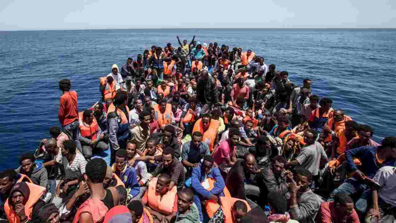 emergenza migranti tuona africa